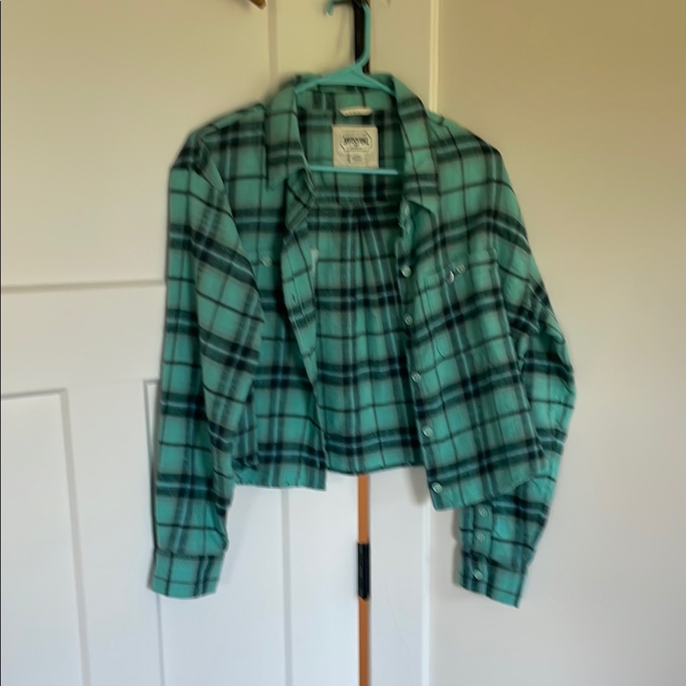 American Eagle Outfitters Green Plaid Button Down Shirt